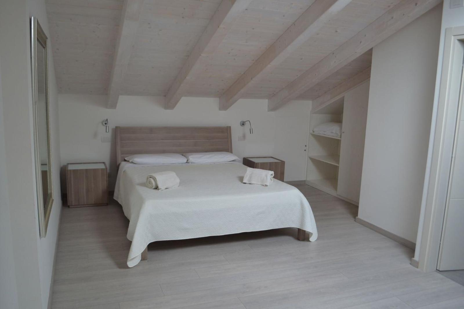 Agriturismo La Torretta Пескантина Экстерьер фото